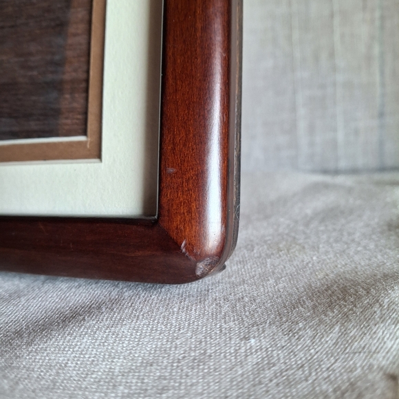 Dark Wood Rounded Edge Photo Frame w/ Matte - Picture 4 of 10